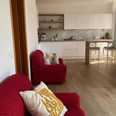 N296 - Numana, Trilocale Con Giardino E Posto Auto Apartment *